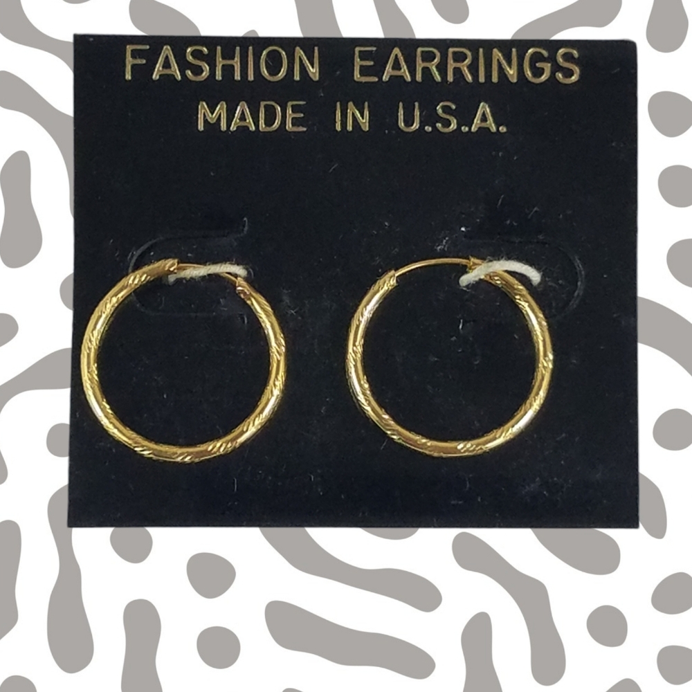 Gold Tone Pierced Earrings Ring Circle Round USA
